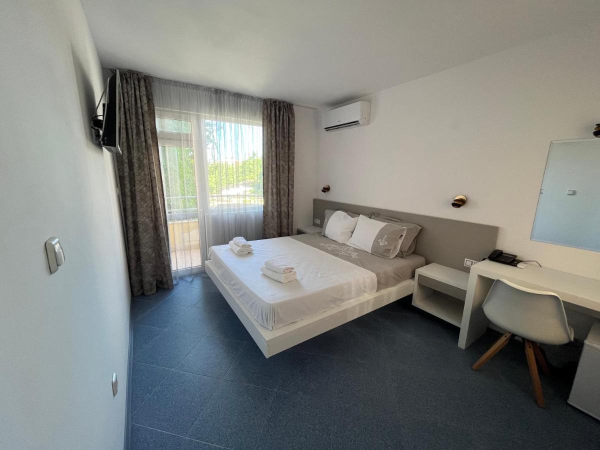 Satmar Hotell Lozenets Exteriör bild