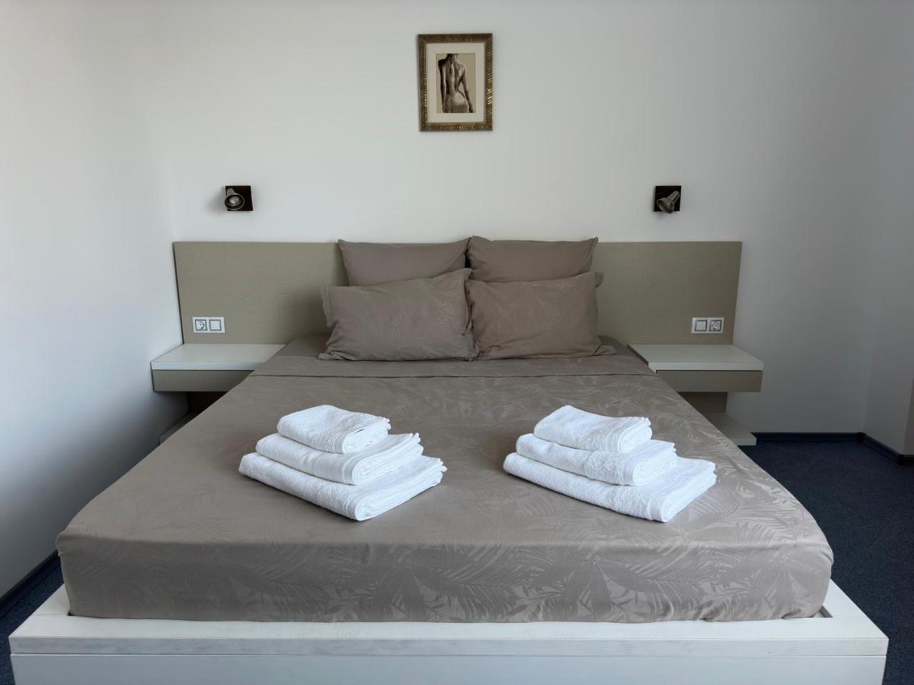 Satmar Hotell Lozenets Exteriör bild